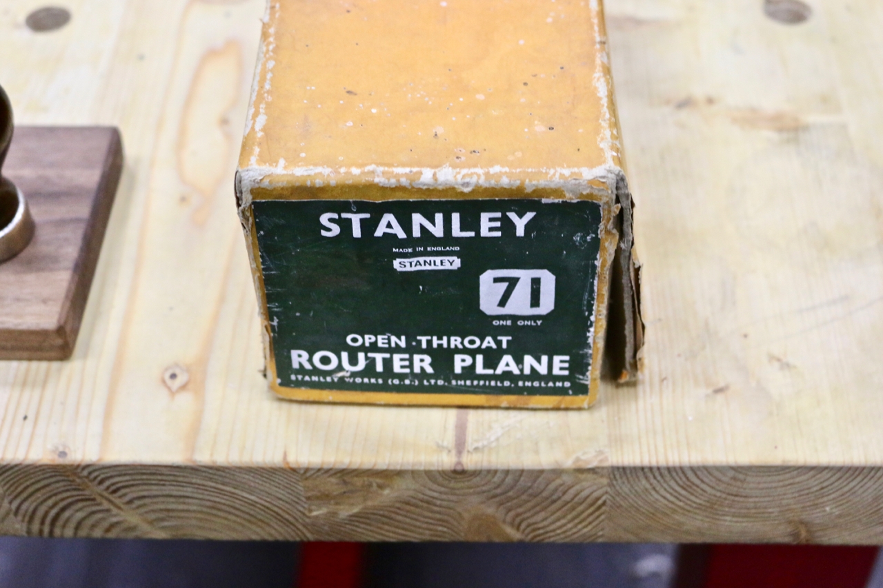 71 router plane box