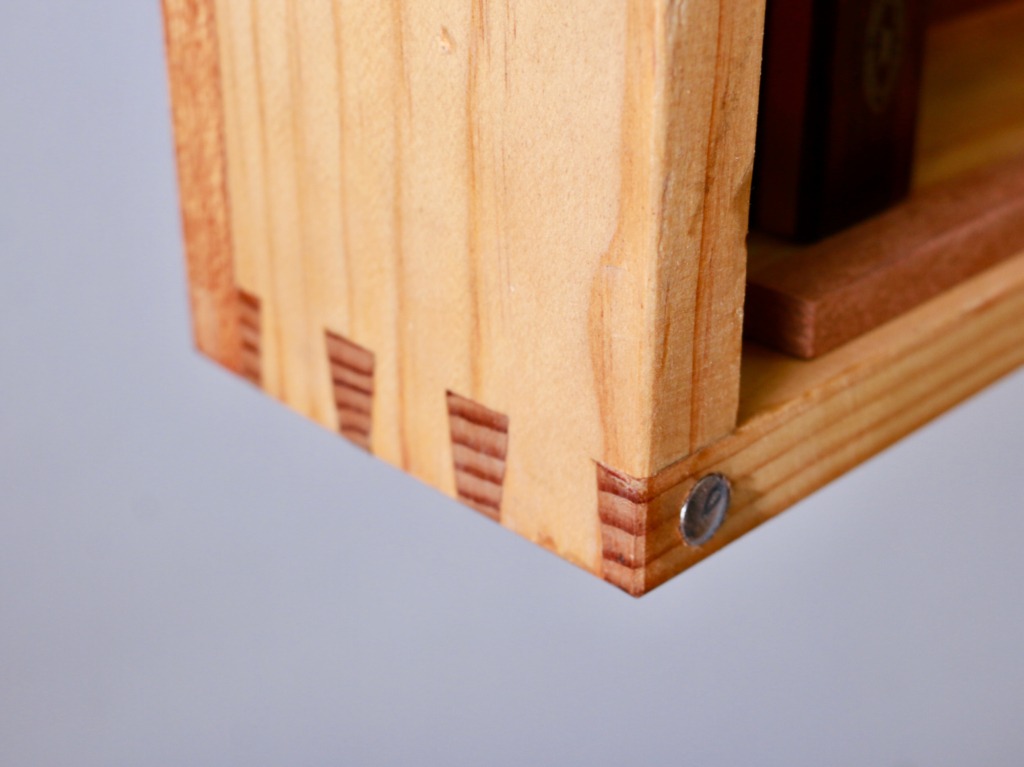 dovetails